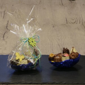 Schokoei mit Pralinen, @ 12,00